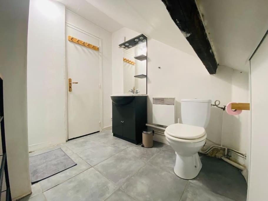 Maison Entiere: Les Celestins Rouen Exterior foto
